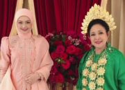 Mejeng dengan Siti Nurhaliza di Istana Kuantan, Titiek Soeharto Tenteng Tas Ratusan Juta