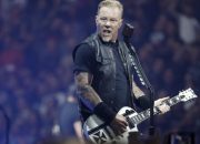 Penggemar Setia Meninggal Saat Nonton Konser, Metallica Beri Penghormatan Khusus