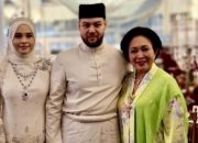 Ditaksir Sentuh Puluhan Juta Rupiah, Intip Harga Tas Titiek Soeharto Saat Kondangan ke Anak Sultan Pahang