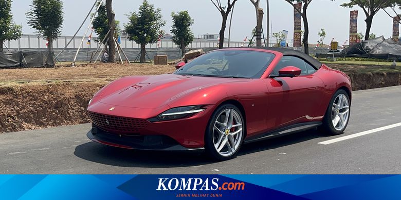 Kencan Singkat dengan Ferrari Roma Spider