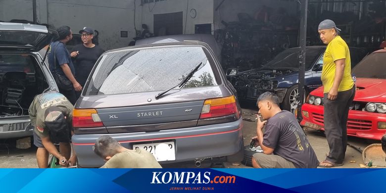 Mau Ikut Tren, Simak Tips Beli Mobil Tahun ’90-an