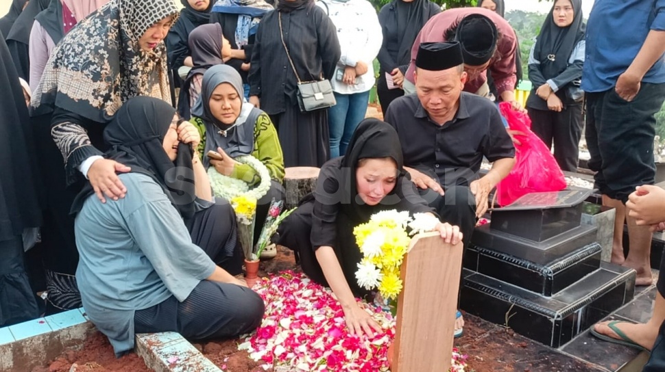 Kabarkan Keponakan Ayu Ting Ting Meninggal, Akun Gosip Ini Dihujat Gegara Bunyi Caption