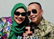 Kini Ditinggal Wafat, Ingat Lagi Momen Haru Ayah Ayu Ting Ting Dikaruniai Cucu Laki-Laki