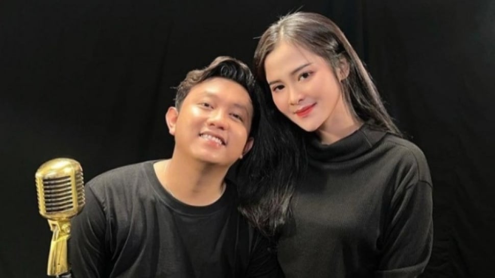 Denny Caknan Kehilangan Gelang Pemberian Bella Bonita, Rela Kasih Imbalan Puluhan Juta Rupiah Demi Istri Tak Ngamuk