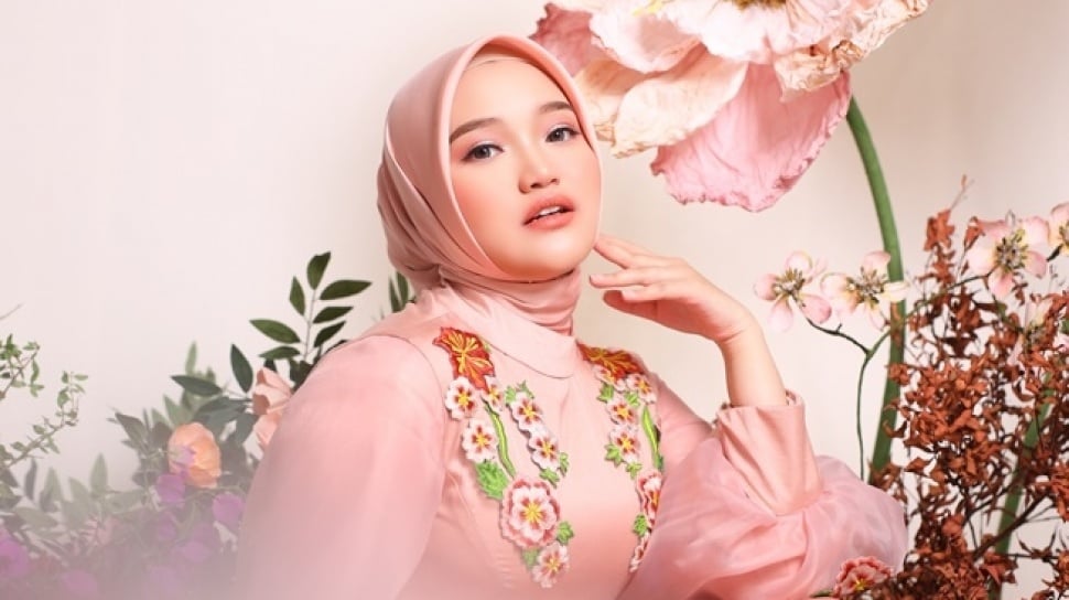 Simbol Metamorfosa, Nabila Ellisa Lepas Lagu Pop Bertajuk ‘Hebat Di Matamu’