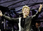 Superhero di Dunia Nyata, Jon Bon Jovi Gagalkan Aksi Wanita Terjun dari Jembatan