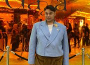 Glamor dari Tutup Botol! Ivan Gunawan Sulap Sampah Jadi Karya Fashion di GAYA Fashion Installation 2024