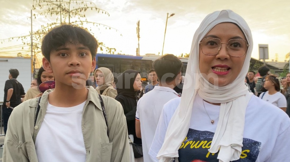 Demi Bruno Mars, Ibu Ini Rela Jemput Anak Sekolah Hingga Absen Ekskul!