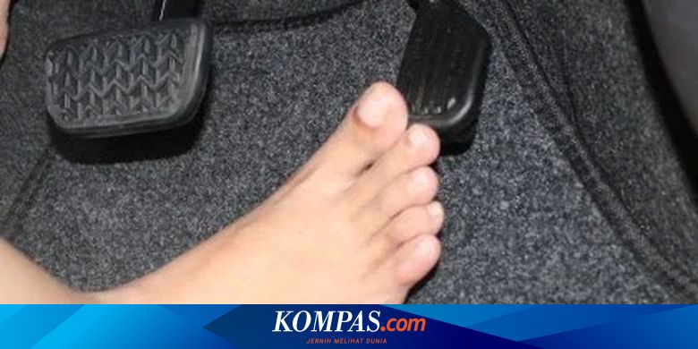 Awas, Mengemudikan Mobil Tanpa Alas Kaki Bisa Celaka