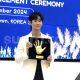 Momen Kim Soo Hyun Letakkan Handprinting Miliknya di Korea 360 Jakarta