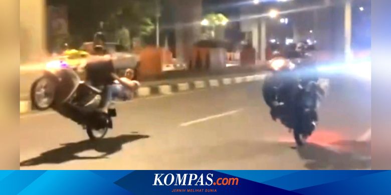 Cara Menghadapi Pengendara Motor Ugal-Ugalan di Jalan Raya