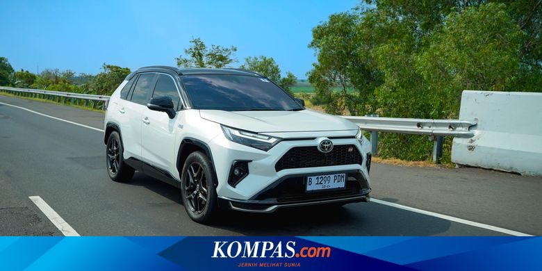 Menjajal Efisiensi dan Kenyamanan Toyota Rav4 GR Sport PHEV