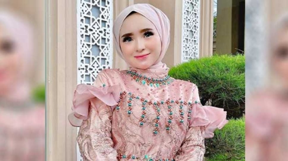 Tampil di TV, Muka Asli Herlin Kenza Adik Shella Saukia yang Nikahi Brondong Diomongin