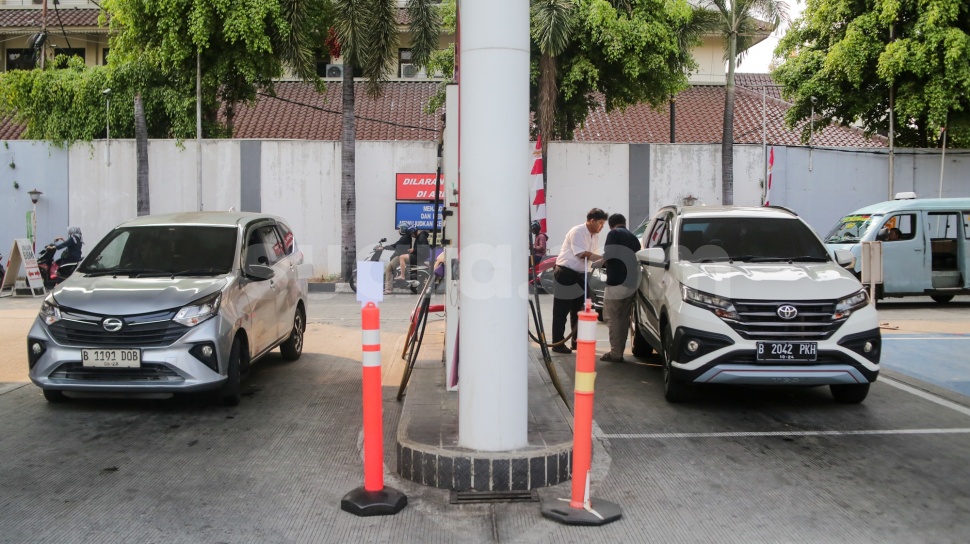 Subsidi Tepat Sasaran? Dua Mobil Orang Kaya Harga Miliaran Ini Berpeluang Bisa Beli Pertalite