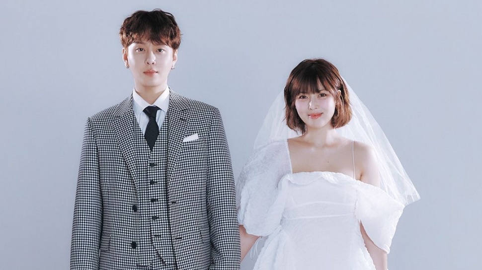 Jelang Menikah, HyunA Pamer Foto Prewedding Romantis dengan Yong Junhyung