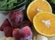 Exploring the Pros and Cons of Juice Cleanses for Weight Reduction