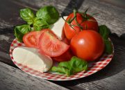 Exploring Ancient Flavors: Traditional Dishes of the Mediterranean Diet