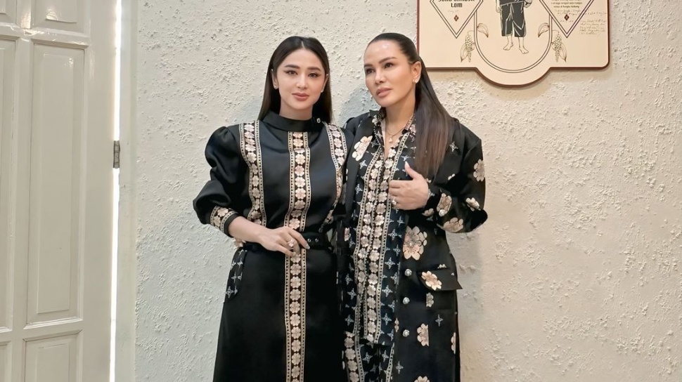 Fitri Salhuteru Akur Bareng Dewi Perssik, Definisi Lawan Berubah Jadi Kawan