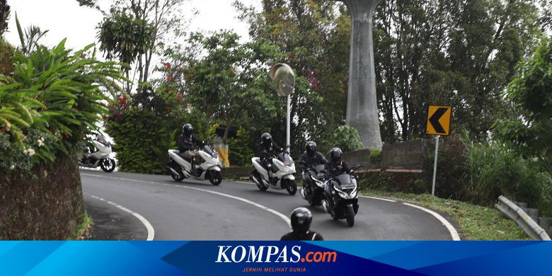 Ingat, Jangan Tutup Gas Penuh Motor Matik Saat di Turunan