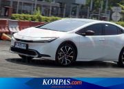 Cara Memanfaatkan Fitur Parkir Otomatis pada Prius PHEV