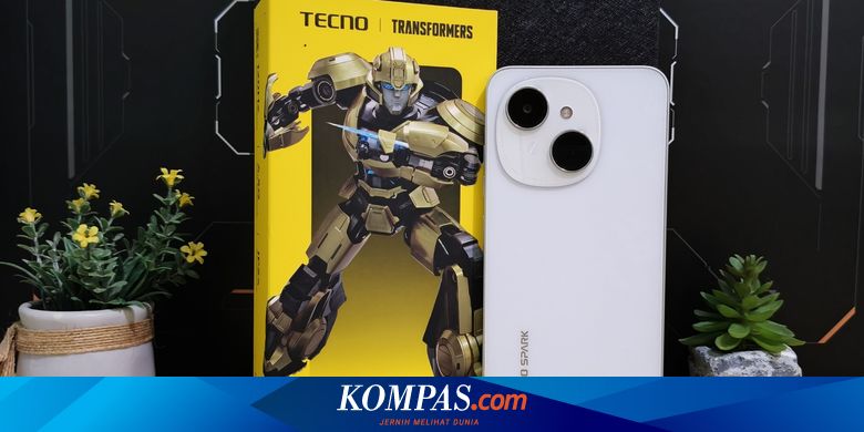 Membuka Kotak Kemasan Tecno Spark Go 1 Bergambar Robot “Transformers”