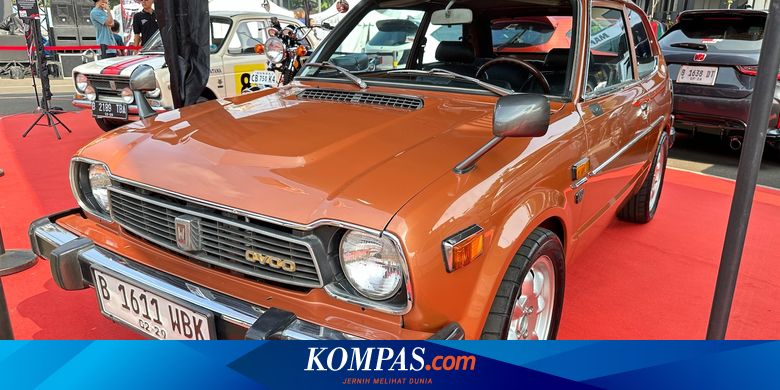 Melihat dari Dekat Honda Civic Lawas CVCC Coupe