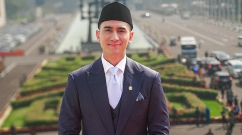 Lebih Ganteng, Verrell Bramasta Disebut Cocok jadi Wapres Ketimbang Gibran