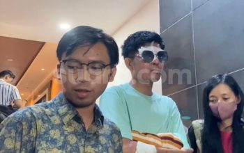 Diduga Bohong, Agus Salim Mendadak Bisa Tebak Warna Baju Wawa Padahal Divonis Buta