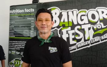 Dibela Orang Asli Bugis, Denny Sumargo dan Farhat Abbas Ditantang Naik Ring