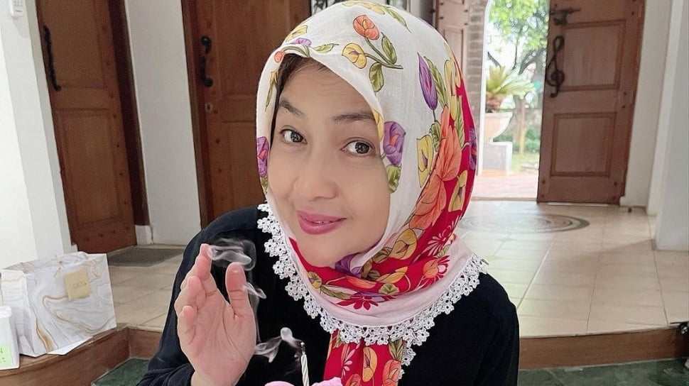 Datang Melayat, Sahabat Ungkap Wajah Jenazah Dina Mariana Sangat Tenang dan Damai