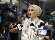 Bak Langit dan Bumi dengan Ahmad Dhani, Arzeti Bilbina Jadi Artis “Termiskin” di DPR RI