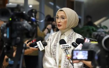 Bak Langit dan Bumi dengan Ahmad Dhani, Arzeti Bilbina Jadi Artis “Termiskin” di DPR RI