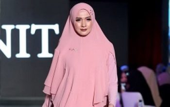 Donita Sembuh dari Kista Endometriosis Usai Minum Air Zamzam, Warganet Merinding Dengar Kesaksiannya