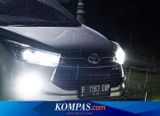 Begini Etika Menyalakan Lampu Mobil yang Benar Saat Hujan Deras