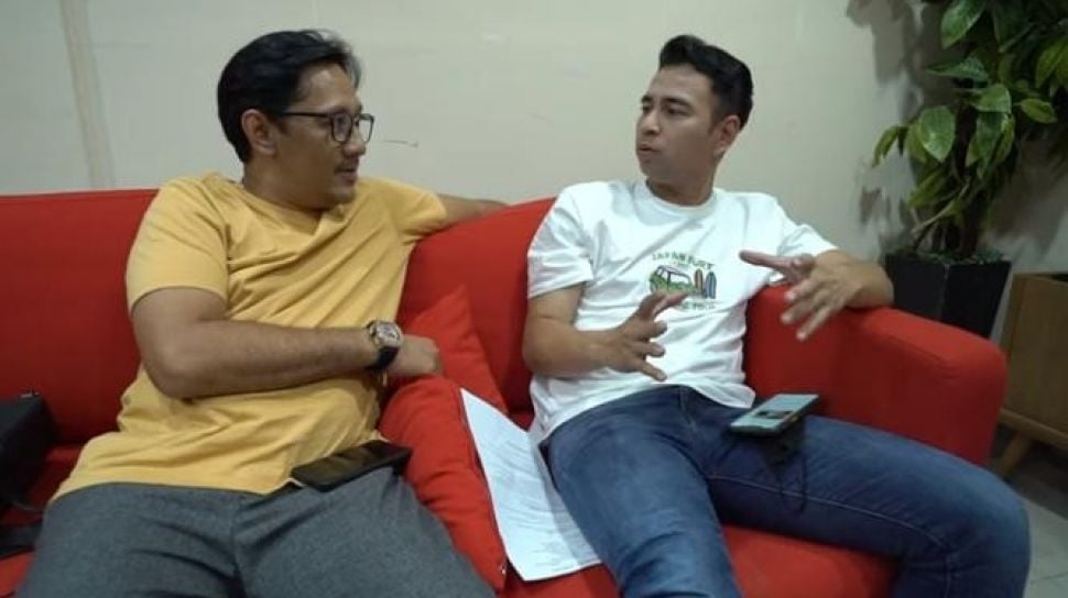 Instagram Andre Taulany Diserang Usai DidugaSindir Gelar Doktor Honoris CausaRaffi Ahmad