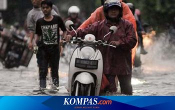 Ingat, Segera Bilas Oli Mesin Usai Motor Terendam Banjir!