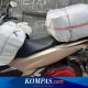 Jangan Siksa Motor dengan Membawa Beban Berlebihan