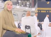 Dia Umrah dengan Cara Perempuan