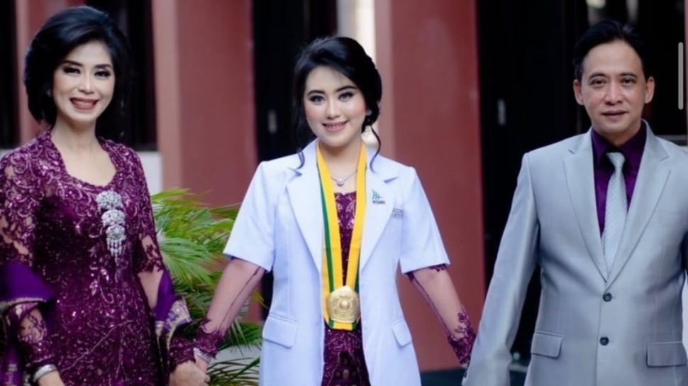 Lady Aurellia Diduga Pilates saat Kasus Pemukulan Dokter Koas Viral, Netizen Sewot: Bisa-bisanya…