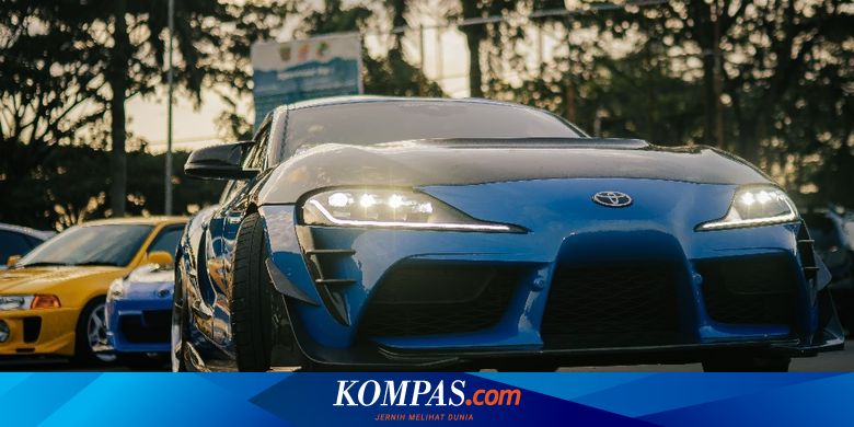 Pastikan Semua Lampu Mobil Berfungsi Sebelum Dipakai Liburan