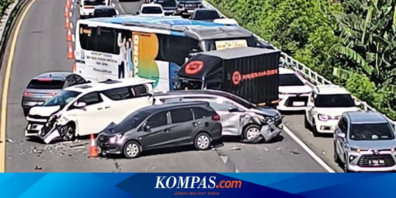 Tabrakan Beruntun di Tol Dalam Kota, Hati-hati Masuk Jalur Contraflow