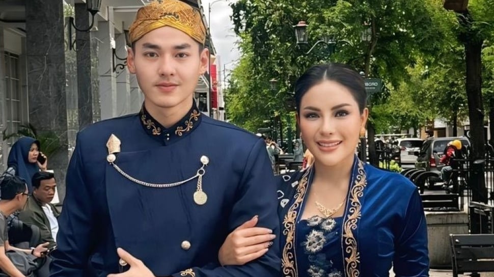 Sosok Matthew Gilbert, Berondong yang Diduga Pacar Baru Nikita Mirzani